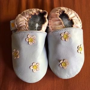 Minister leather softsoled baby shoes